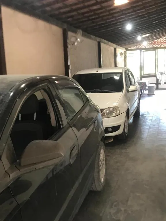 Garagem do hostel